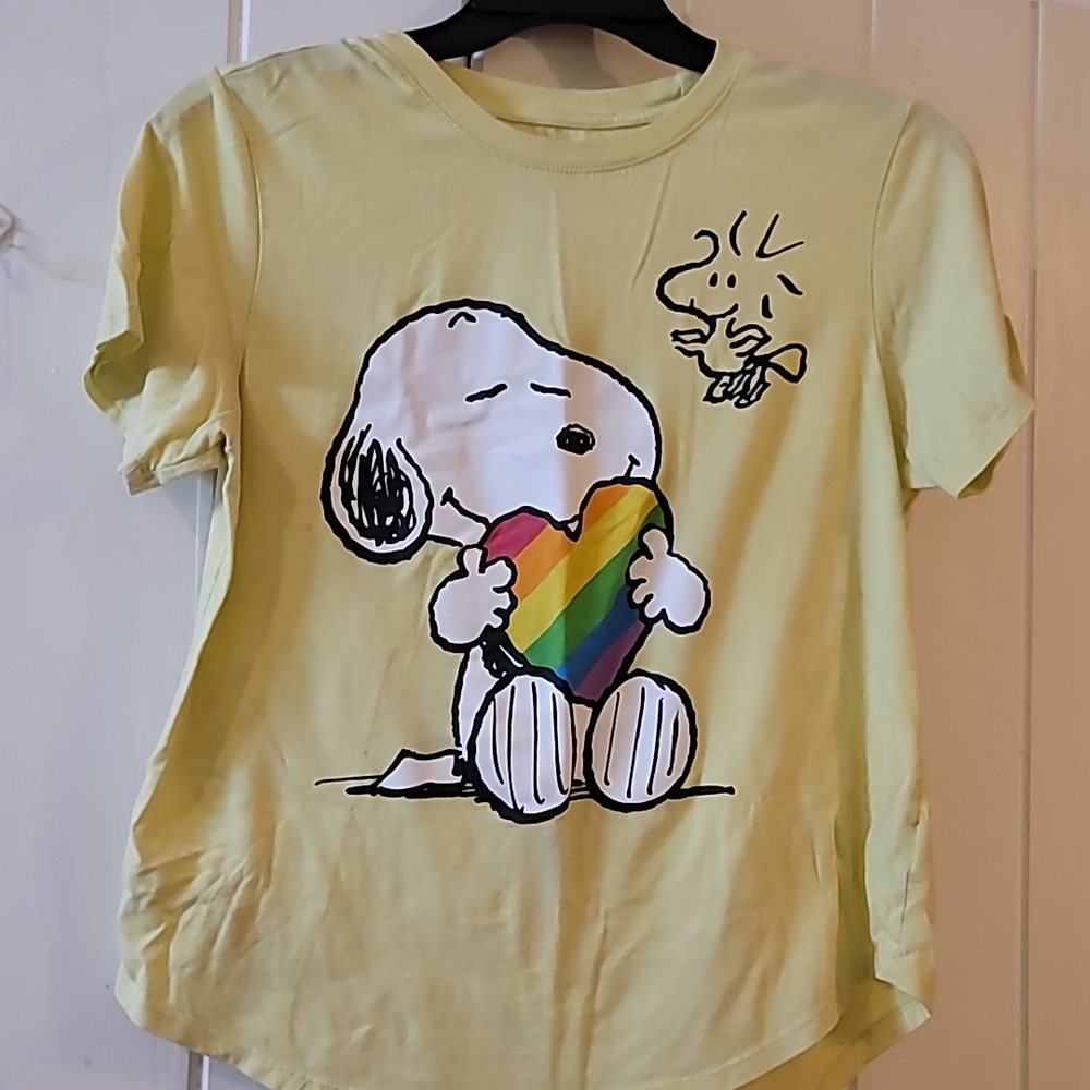 Peanuts Yellow Snoopy Short Sleeve Tee